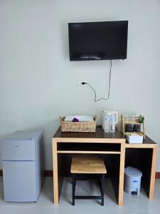 TV a/nebo společenská místnost v ubytování Aonang Riverside Home + 45 fotografií