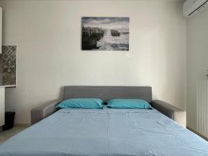 Postel nebo postele na pokoji v ubytování Wanderlust house