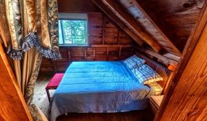 Voodi või voodid majutusasutuse Private Island, 5 Homes, 2 HotTub, Boat -Sleeps 17 toas