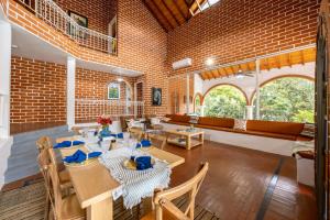 Khu vực ghế ngồi tại Finca Villa Salma - AC, Piscina, 21 Personas