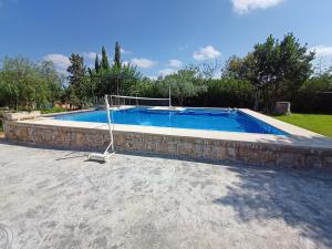 Bazén v ubytování Chalet con piscina LUA HOME nebo v jeho okolí