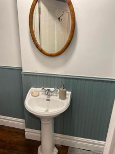 Foto sihtkohas Moate asuva majutusasutuse Farnagh House - En Suite Bedrooms galeriist