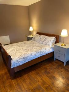 Voodi või voodid majutusasutuse Farnagh House - En Suite Bedrooms toas