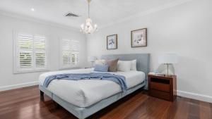 Postel nebo postele na pokoji v ubytování Time Space + 12 fotografií