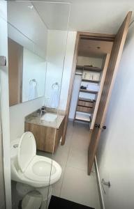 Ένα μπάνιο στο Apartamentoambarroca606