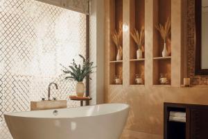 Bilik mandi di One&Only The Palm Dubai