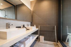 Ένα μπάνιο στο ホテル ナインステイツ唐津 +36 φωτογραφίες