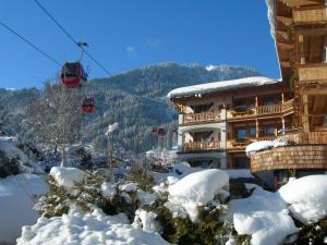 Hotel Kaiserhof Kitzbühel, 4 Sterne Superior semasa musim sejuk