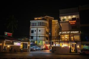 Bangunan di mana terletaknya hotel