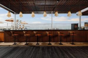 Foto da galeria de Aston Canggu Beach Resort em Canggu