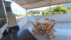 Μπαλκόνι ή βεράντα στο Casa Azul - 6 pessoas, pet friendly