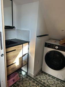 Fotografie z fotogalerie ubytování Le Pomerol apartment v destinaci Chateau-Gontier + 1 fotografie