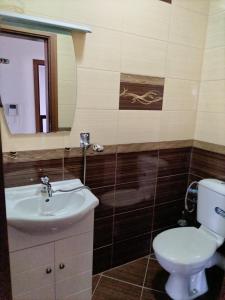 Bilik mandi di Вила Краси