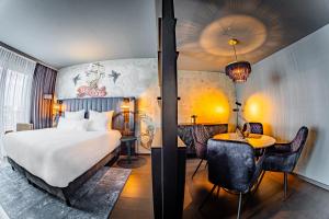 Postel nebo postele na pokoji v ubytování NYX Hotel Hamburg by Leonardo Hotels + 36 fotografií