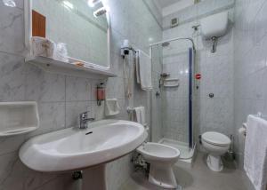 Koupelna v ubytování Hotel Barsotti