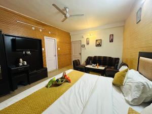 Łóżko lub łóżka w pokoju w obiekcie Hotel Nobo Nest