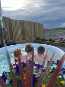 Hosté ubytování Firth View 2 - Country Escape with Sea Views of Arran!