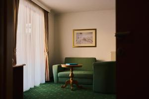 Posedenie v ubytovaní Hotel Martini Kaprun - including summercard & breakfast