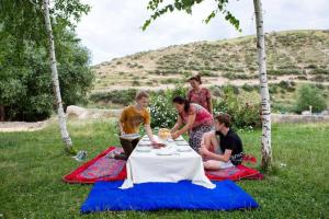 Hosté ubytování Yurt Camp КӨNӨK