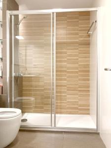 A bathroom at Sagasta BeachFront Balcony by Canary365