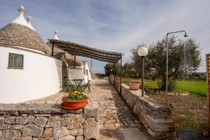 Zahrada ubytování Ai trulletti by IL PUMO DI PUGLIA