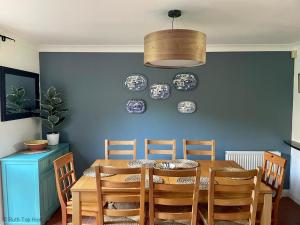 Istumisnurk majutusasutuses Spacious Village House near Oxford with Woodburner +13 fotot