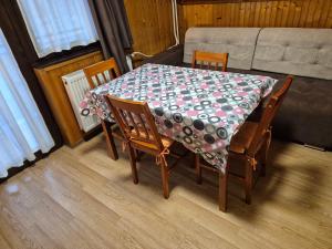 Posedenie v ubytovaní Crystal Sóstó Apartman