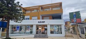 The building in which Az apartmant is located