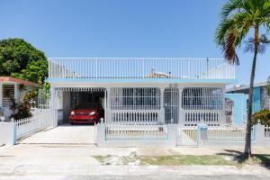 Hoone, kus puhkemaja asub