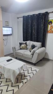 Posezení v ubytování StadeView Studio Nairobi West