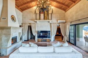 Χώρος καθιστικού στο Casa Verde 27