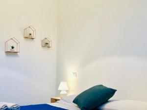 Postel nebo postele na pokoji v ubytování Alba Chiara Sperlonga