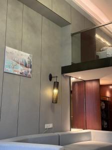 Φωτογραφία από το άλμπουμ του April Fair Duplex Apartment Guangzhou South Railway Station Ao Yuan Yue Shi Dai Branch στο Γκουανγκζού
