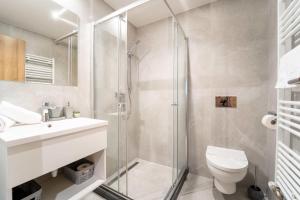 Koupelna v ubytování Apartmány R31 + 51 fotografií