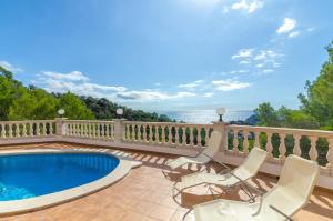 Naturlandskabet i nærheden af villaen