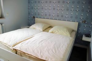 Ένα ή περισσότερα κρεβάτια σε δωμάτιο στο Kleeblatt +8 φωτογραφίες