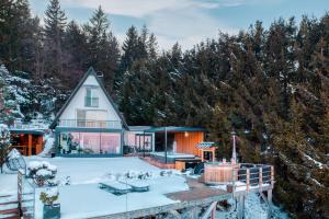 Panoramic view Cottage house - Heaven v zimě