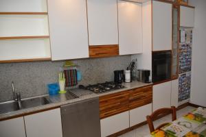 Dapur atau dapur kecil di Tavernoland - Duck side of Como
