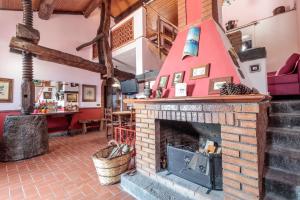 Khu vực ghế ngồi tại Ferienhaus Palmento House In Piedimonte Etneo