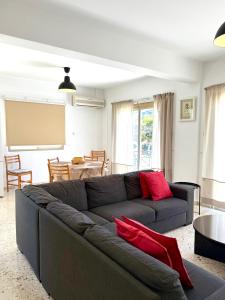 Гостиная зона в Himonas Apartments