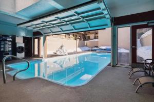 Bassein majutusasutuses Eagle Point Resort või selle lähedal