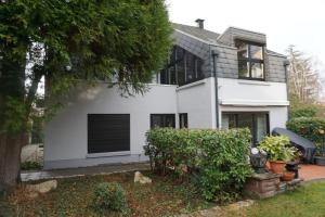 Κήπος έξω από το Schöne Maisonette im Villa 12-5 Uni Mainz