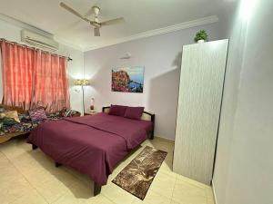 Ένα ή περισσότερα κρεβάτια σε δωμάτιο στο Mediterrian Goan villa near beach