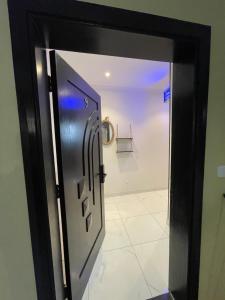 Mynd úr myndasafni af شقة بنظام فيلا مستقلة بالكورنيشapartment with villa system í Jeddah