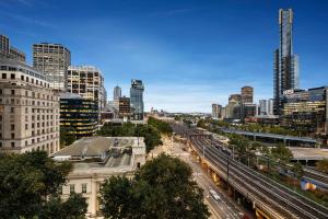 Nespecifikovaný výhled na destinaci Melbourne nebo výhled na město při pohledu z hotelu