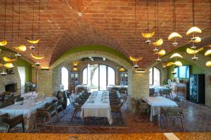 Restaurace v ubytování Sacro e Profano Albania