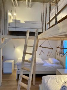 Minimal Hostel Kreuzberg客房内的一张或多张床位