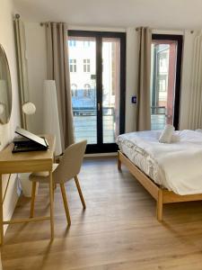 Minimal Hostel Kreuzberg客房内的一张或多张床位