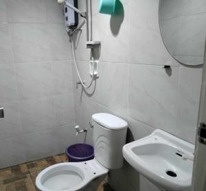Koupelna v ubytování Elegance Guesthouse