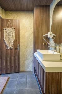 Koupelna v ubytování Villa Rimba by Serenity Property